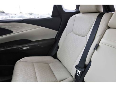 Used 2023 Lexus RX 350 w/ Accessory Package (Z1) image 9