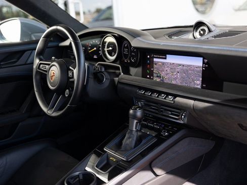 Certified 2024 Porsche 911 GT3 image 18