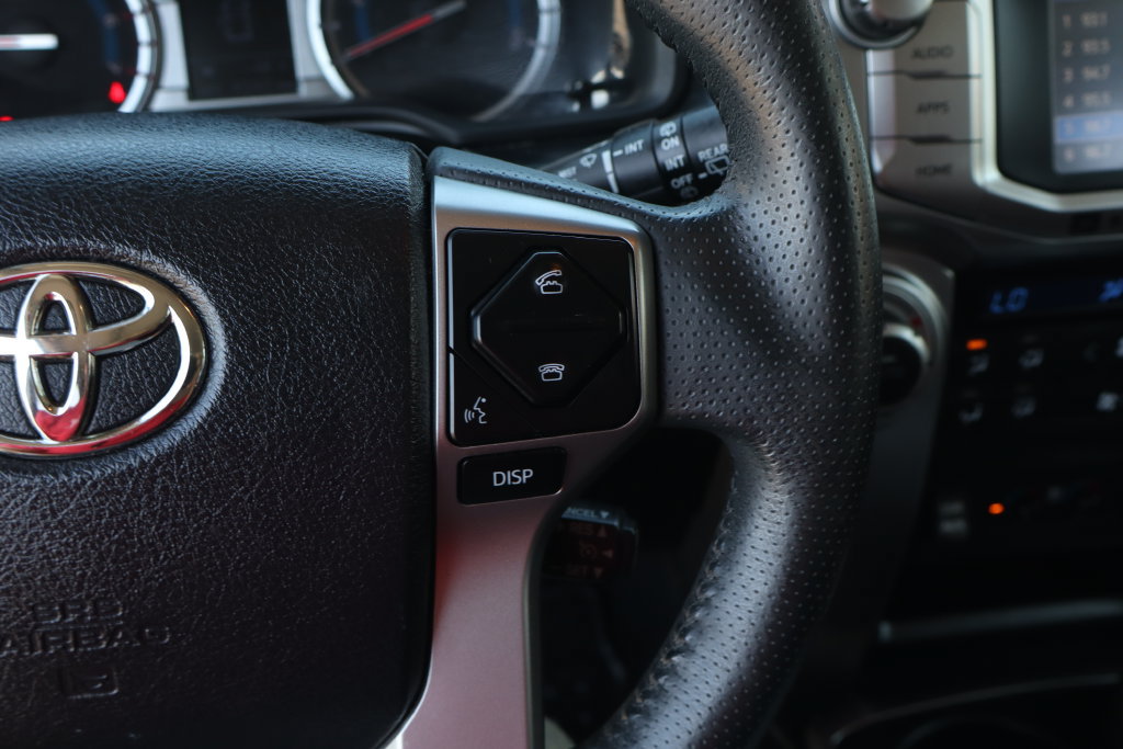 Used 2018 Toyota 4Runner Limited AWD/4WD image 27