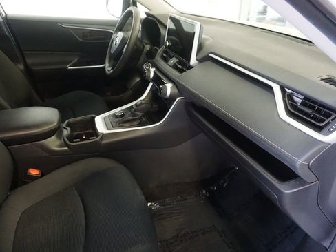 Used 2024 Toyota RAV4 LE AWD/4WD image 20