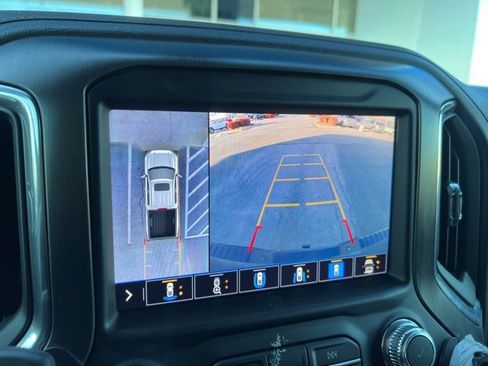 Used 2020 GMC Sierra 1500 AT4 w/ AT4 Premium Package image 23