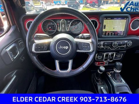 Used 2021 Jeep Wrangler Unlimited Rubicon AWD/4WD image 6