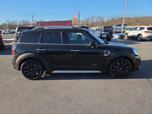 Used 2019 MINI Cooper Countryman S image 2