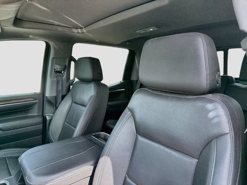 Used 2024 GMC Sierra 1500 SLT AWD/4WD image 13