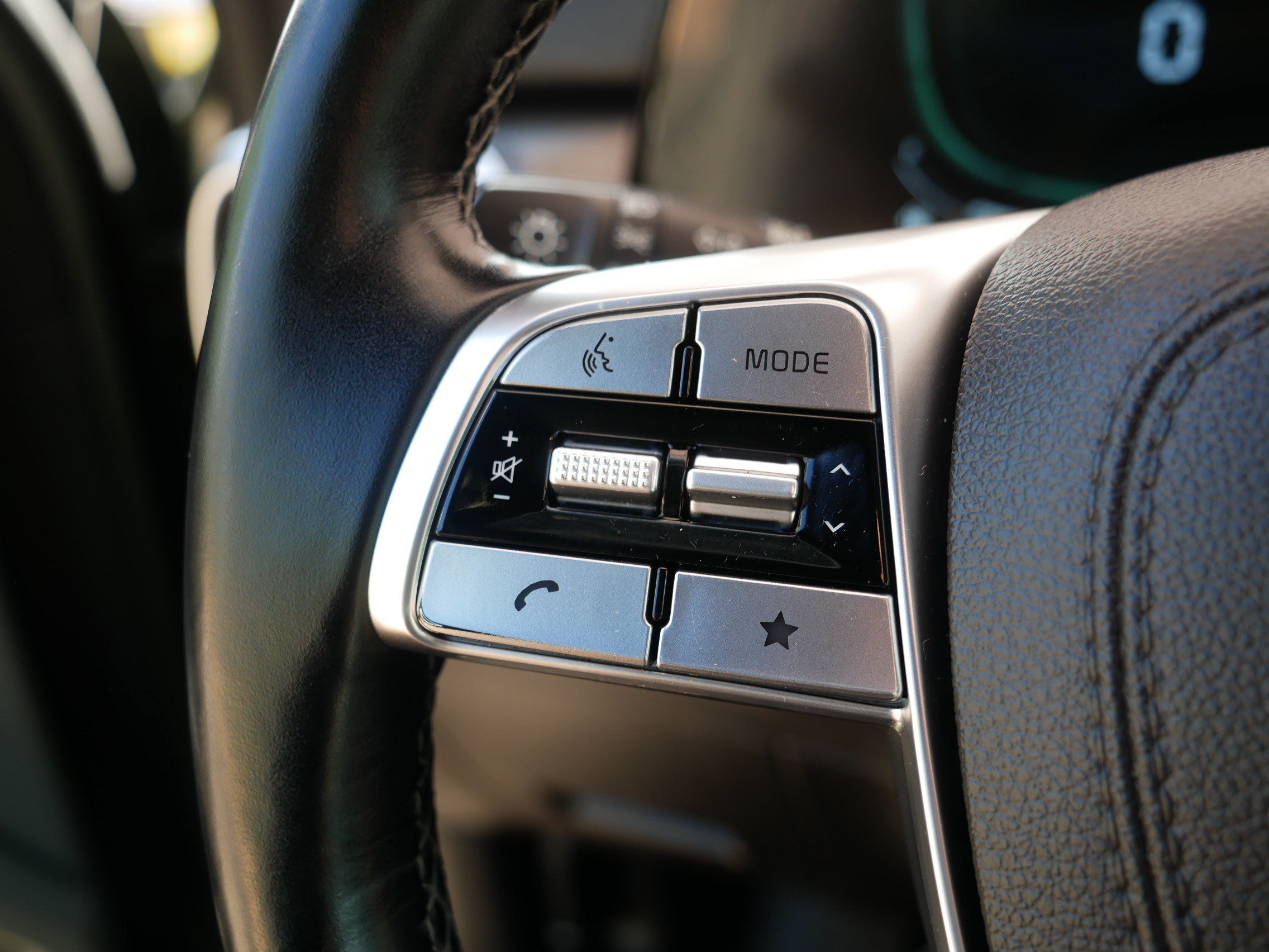 Used 2023 Kia Telluride EX X-Line AWD/4WD image 28