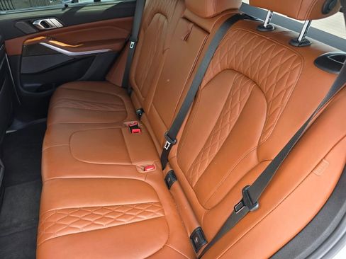 Certified 2023 BMW X5 sDrive40i w/ Executive Package RWD image 15