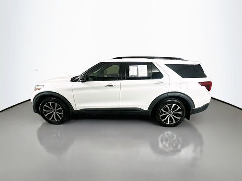Used 2020 Ford Explorer ST w/ Premium Technology Package image 4