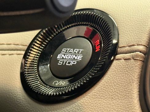 Used 2024 Jeep Compass Limited w/ Elite Group image 34