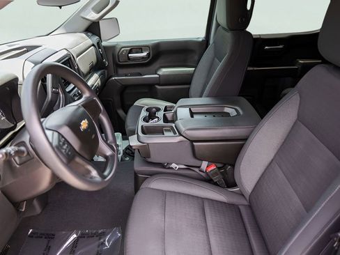 Used 2023 Chevrolet Silverado 1500 Custom AWD/4WD image 12