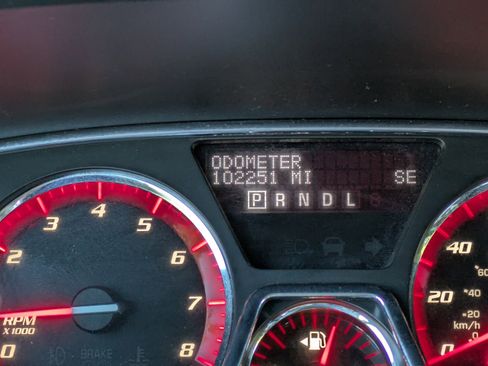 Used 2017 GMC Acadia Limited SLT image 27