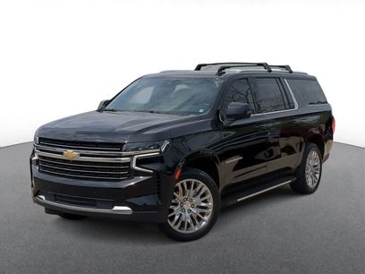 Used 2024 Chevrolet Suburban LT w/ LT Signature Package