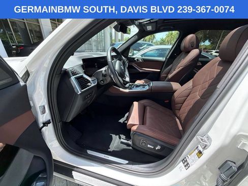 Used 2024 BMW X5 xDrive40i w/ Premium Package AWD/4WD image 10