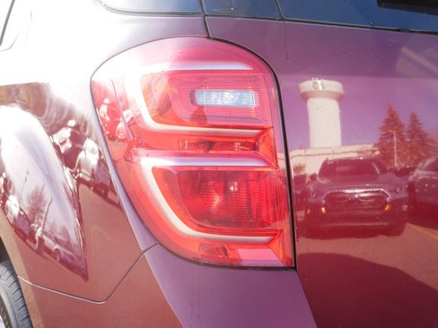 Used 2016 Chevrolet Equinox LT w/ Convenience Package image 17