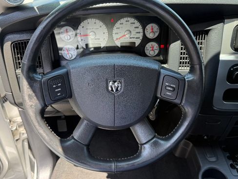 Used 2004 Dodge Ram 1500 Truck 2WD Regular Cab image 18