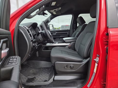 Used 2025 RAM 1500 Big Horn RWD image 17