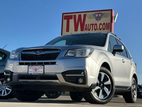 Used 2017 Subaru Forester 2.5i Limited w/ Popular Package #1 AWD/4WD image 1