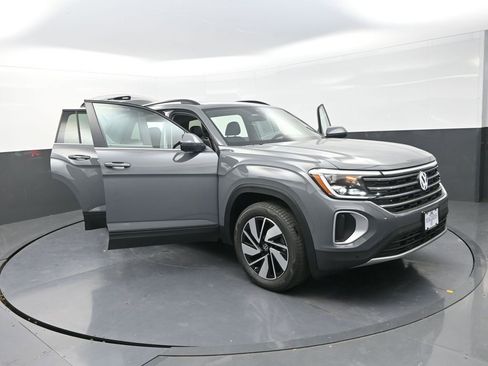 New 2026 Volkswagen Atlas SE AWD/4WD image 29