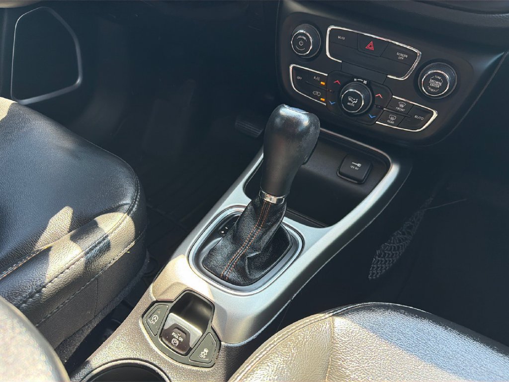 Used 2021 Jeep Compass Latitude FWD image 19