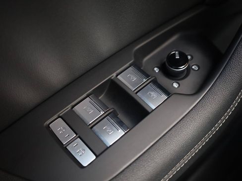 Used 2019 Audi A6 3.0T Premium Plus w/ Premium Plus Package AWD/4WD image 36