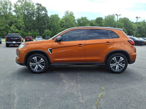 Used 2020 Mitsubishi Outlander Sport SE FWD image 4