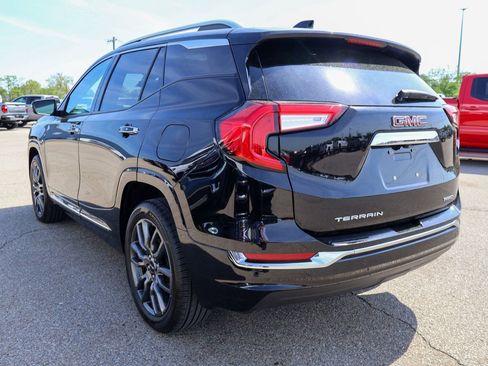 Used 2024 GMC Terrain Denali w/ Black Diamond Edition AWD/4WD image 30