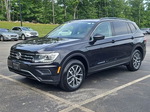 Used 2019 Volkswagen Tiguan SE w/ Panoramic Sunroof Package AWD/4WD image 22