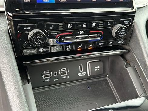 Used 2023 Jeep Grand Cherokee 30th Anniversary image 20