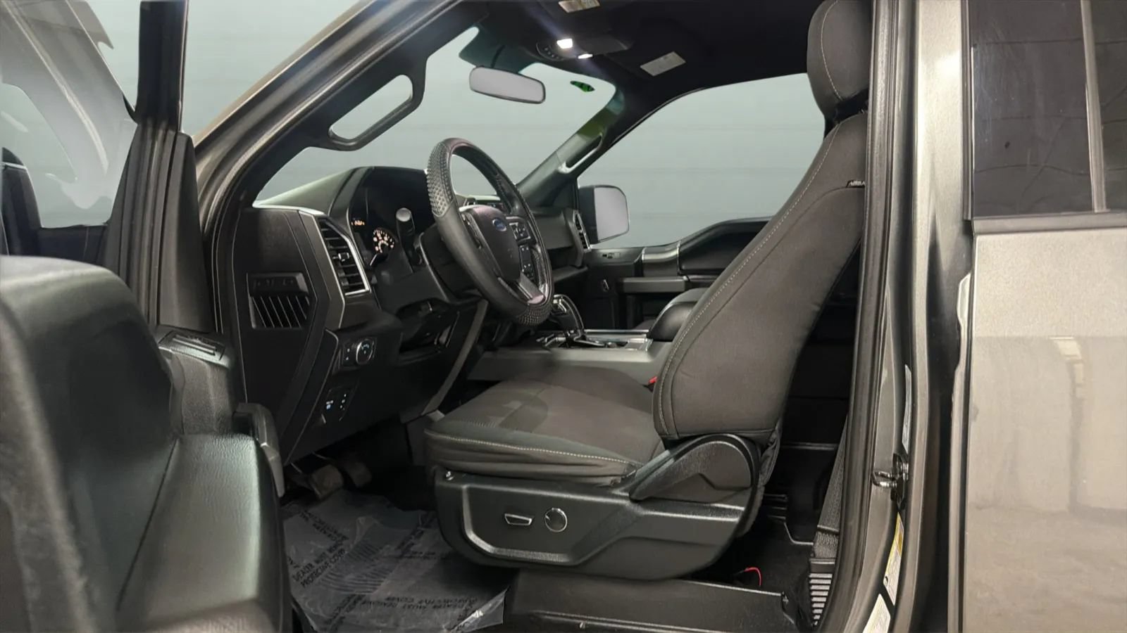 Used 2016 Ford F150 XLT w/ Equipment Group 301A Mid AWD/4WD image 20