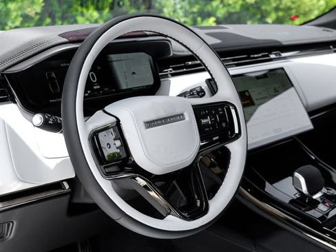 New 2026 Land Rover Range Rover Sport Dynamic SE AWD/4WD image 22