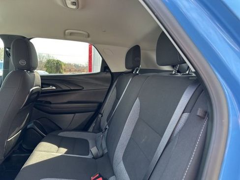 Used 2024 Chevrolet TrailBlazer LT w/ LT Cold Weather Package image 10