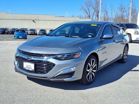 Used 2024 Chevrolet Malibu RS image 31