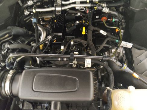 Used 2023 Ford Explorer 4WD image 30
