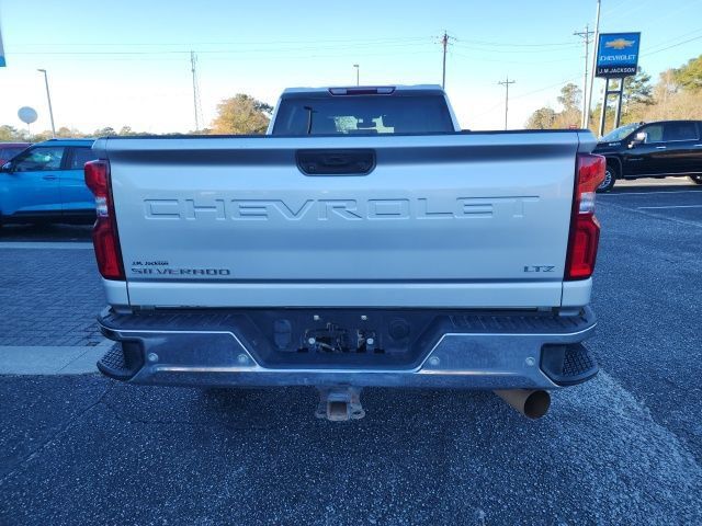 Used 2021 Chevrolet Silverado 2500 LTZ AWD/4WD image 8