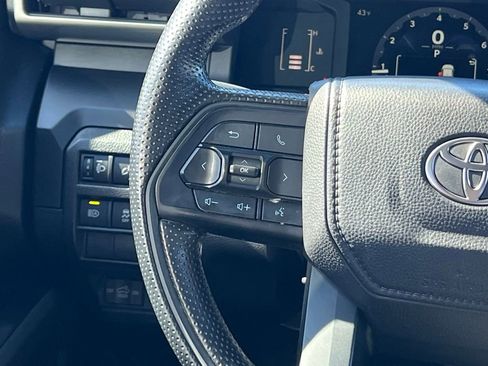 Certified 2025 Toyota Tacoma SR AWD/4WD image 21