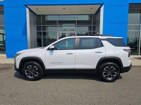 New 2026 Chevrolet Equinox ACTIV w/ Convenience Package III AWD/4WD image 4