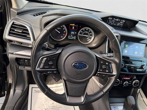 Used 2022 Subaru Forester Premium image 12