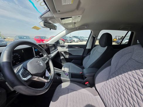 Certified 2026 Volkswagen Tiguan S FWD image 13
