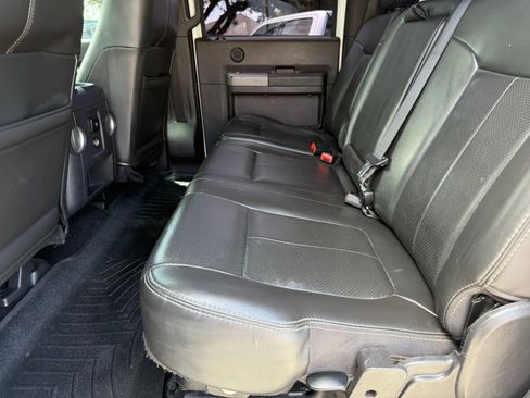 Used 2011 Ford F250 Lariat w/ Lariat Interior Pkg AWD/4WD image 15