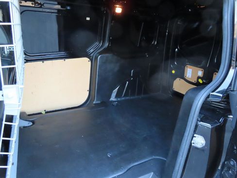 Used 2021 Ford Transit Connect XL image 15