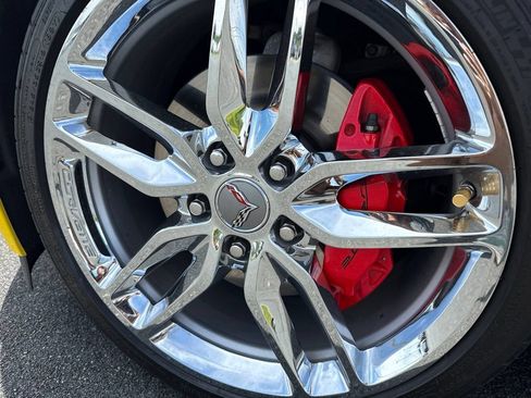 Used 2015 Chevrolet Corvette Stingray Coupe w/ ZF1 Appearance Package RWD image 25