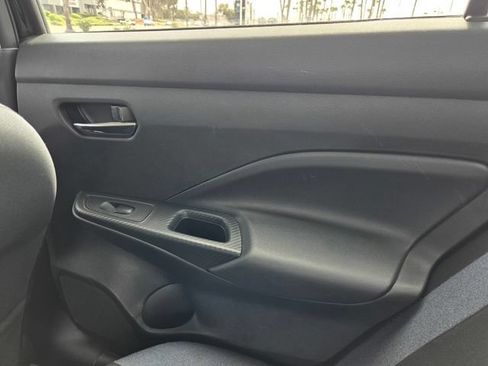 Used 2024 Nissan Versa SV FWD image 11