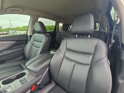 Used 2023 Nissan Murano SV w/ SV Midnight Edition Package FWD image 23