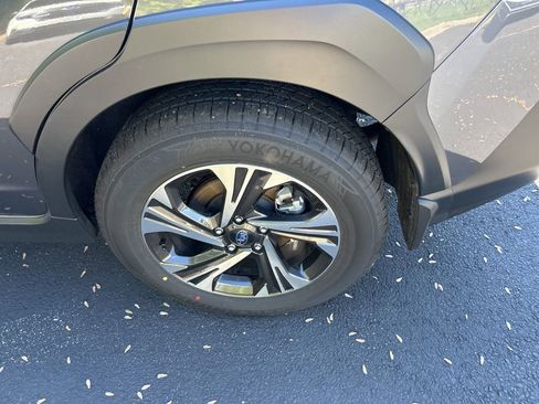 Used 2026 Subaru Crosstrek 2.0i Premium image 14