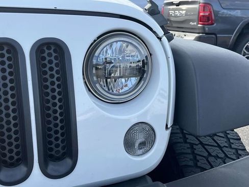 Used 2015 Jeep Wrangler Sport w/ Quick Order Package 24S image 9