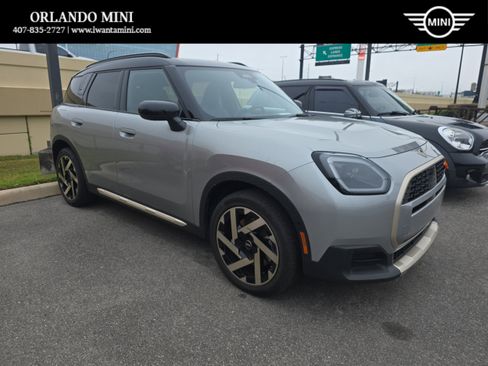 Certified 2025 MINI Cooper Countryman S image 1
