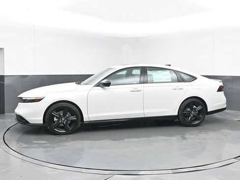 New 2026 Honda Accord Hybrid Sport-L image 6