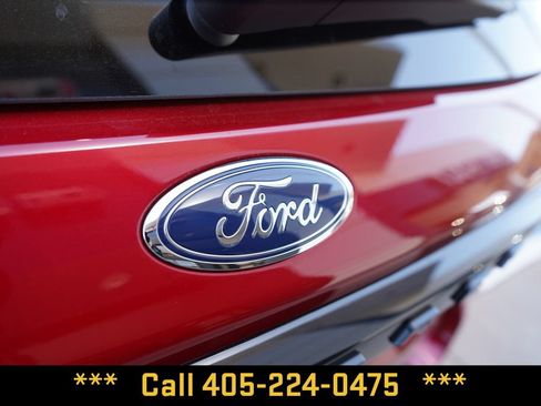 Used 2025 Ford Explorer ST-Line w/ Premium Package RWD image 5