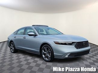 Used 2023 Honda Accord EX video 1