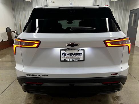 New 2026 Chevrolet Equinox RS image 4