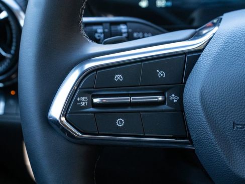 New 2026 Chevrolet Equinox LT image 16